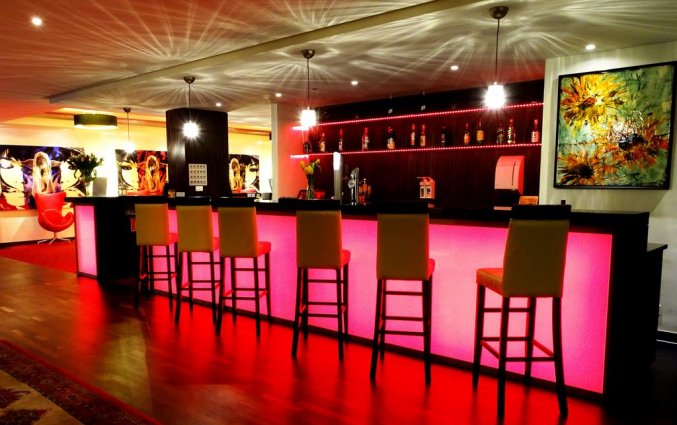 Bar van hotel Best Western Plus Amedia Art in Salzburg